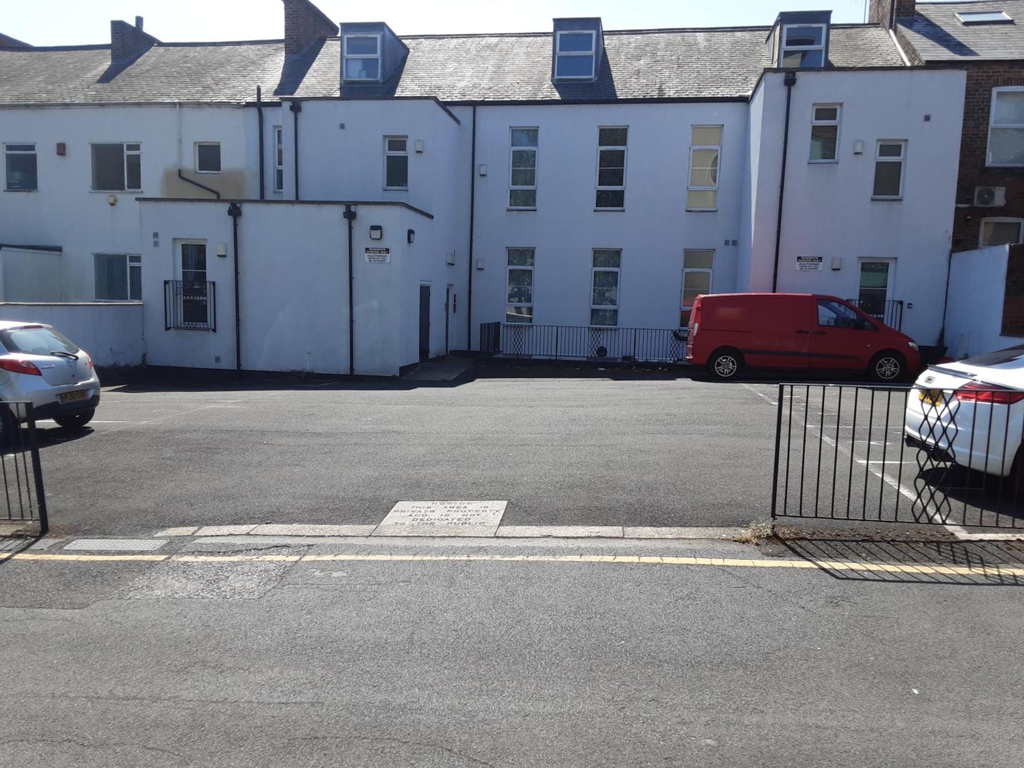 Quiet 2 Bedroom Flat In Darlington With Free Parking, Wi-Fi And More Exterior photo